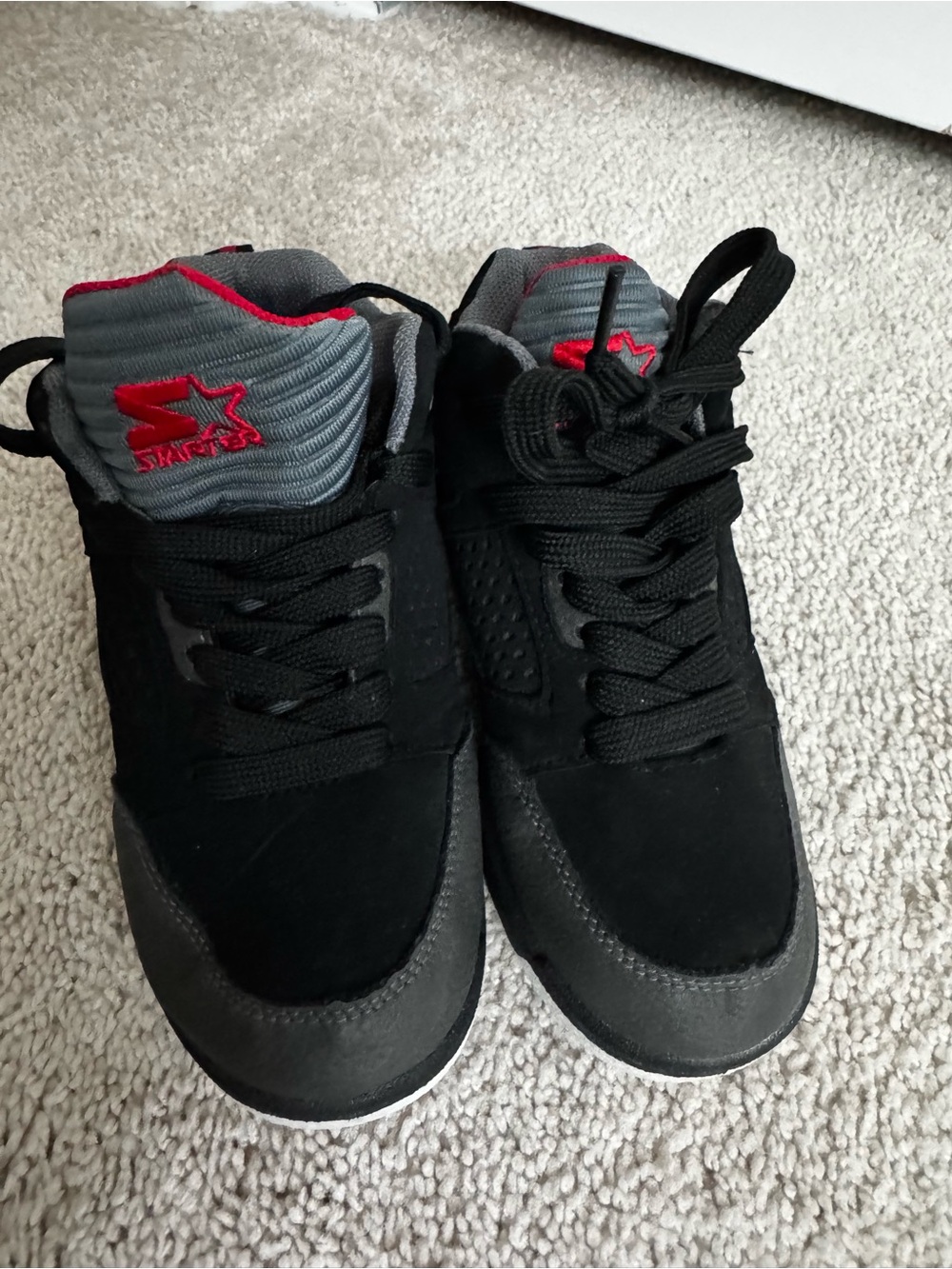 STARTER Black and Gray High-Top Sneakers with Red Logo
